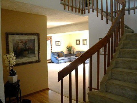 Grand Entry with 2-Story Ceiling