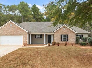 988 Navaho Trl, Monroe, GA 30655