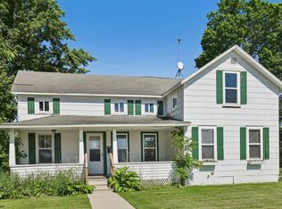 1027 Farnham STREET, Columbus, WI 53925