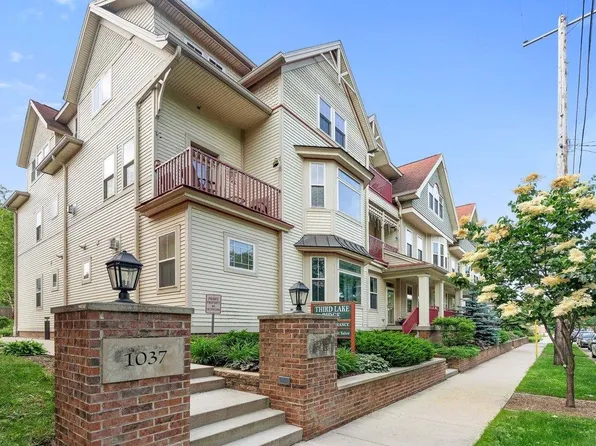 1037 Williamson St Unit 105, Madison, WI 53703