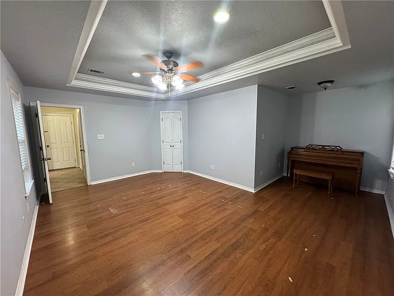 2703 Colony Glen Dr — Photo 14