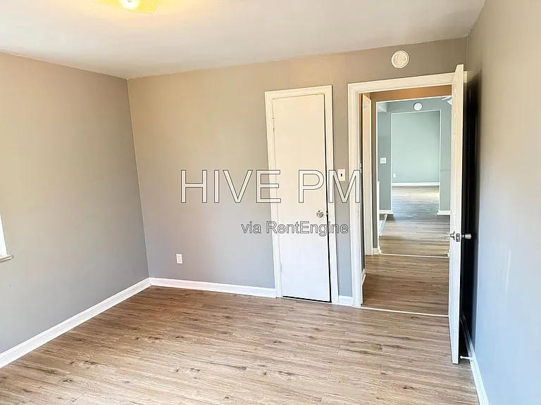 3926 E Gatewood Ln #2 — Photo 8