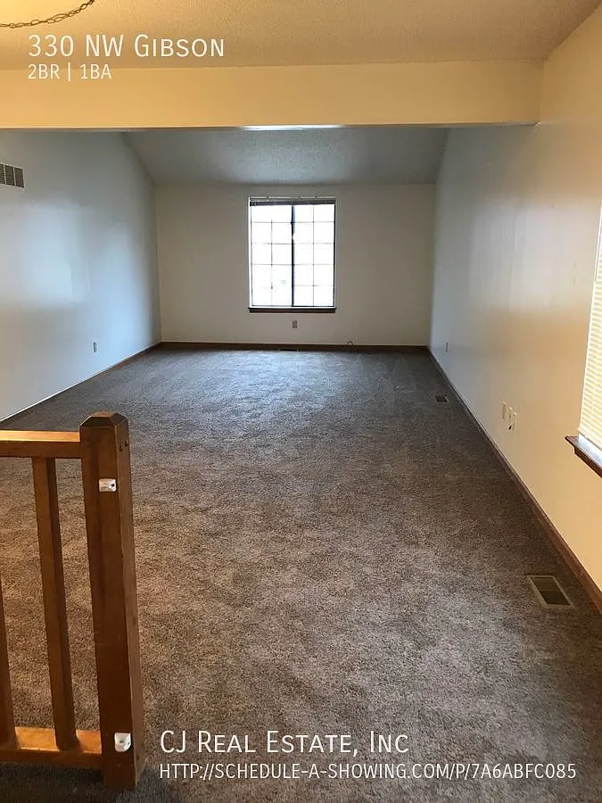 2 bed, $1,295 — Photo 2