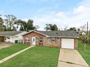 352 Rosedown Dr, La Place, LA 70068