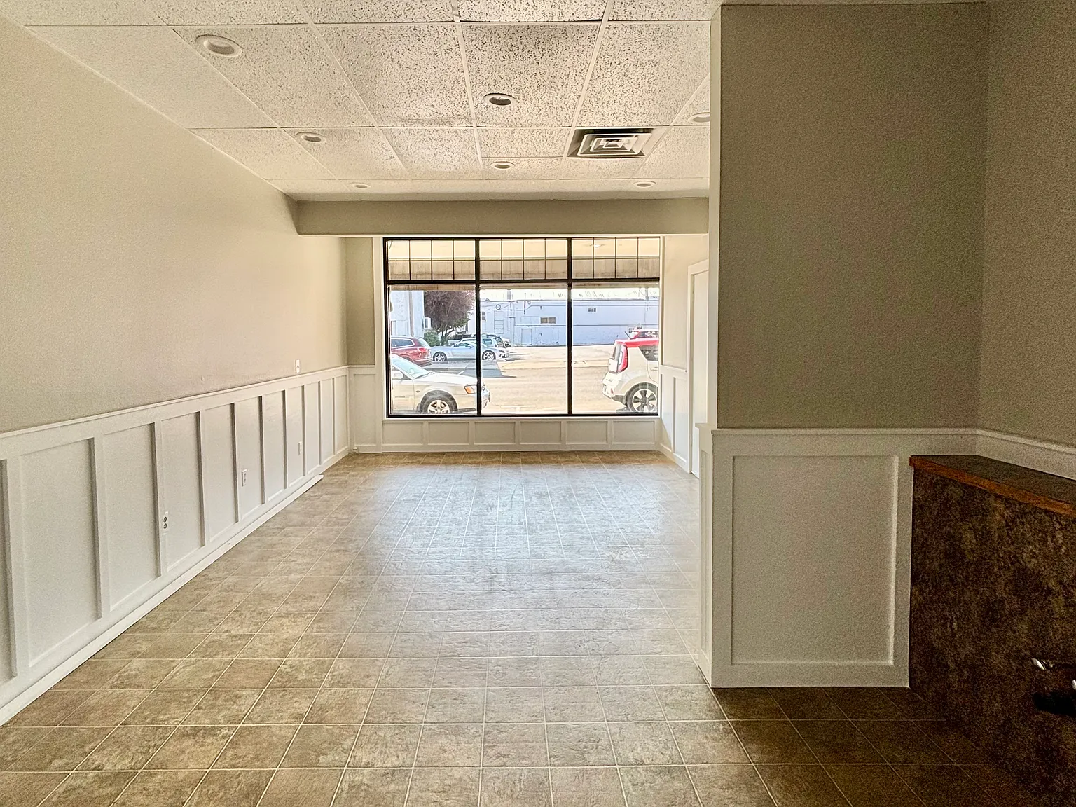 Studio, 8030 sqft, $785 — Photo 4