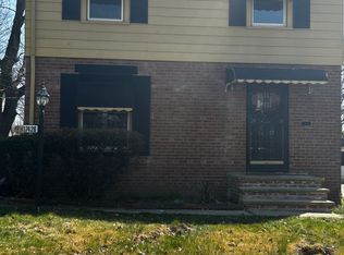 17426 Throckley Ave, Cleveland, OH