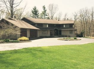 11 Stoneridge Dr, Logansport, IN 46947