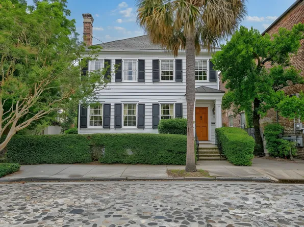 10 Chalmers St, Charleston, SC 29401