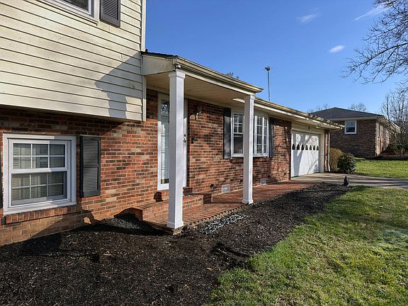 4th image of 189 Carolyn Ln