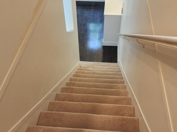 3 bedroom rental in Coquitlam — photo 27