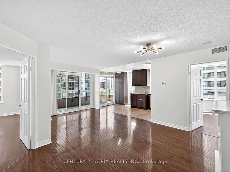 23 Hollywood Ave #808 — Photo 20