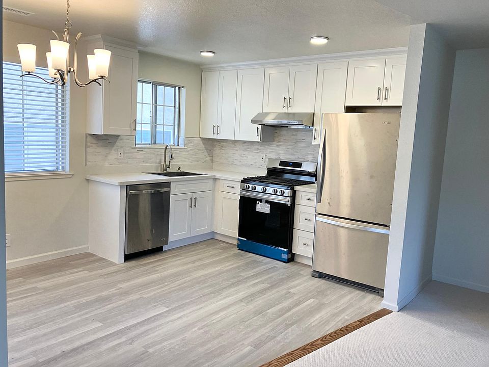 New remodeled kitchen with all new appliances.