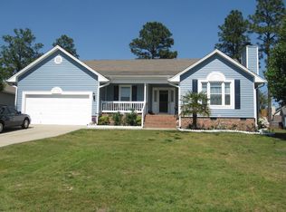 125 Kristin Ave, Spring Lake, NC 28390