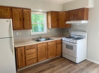 2221 Holmes Ave, Springfield, IL 62704