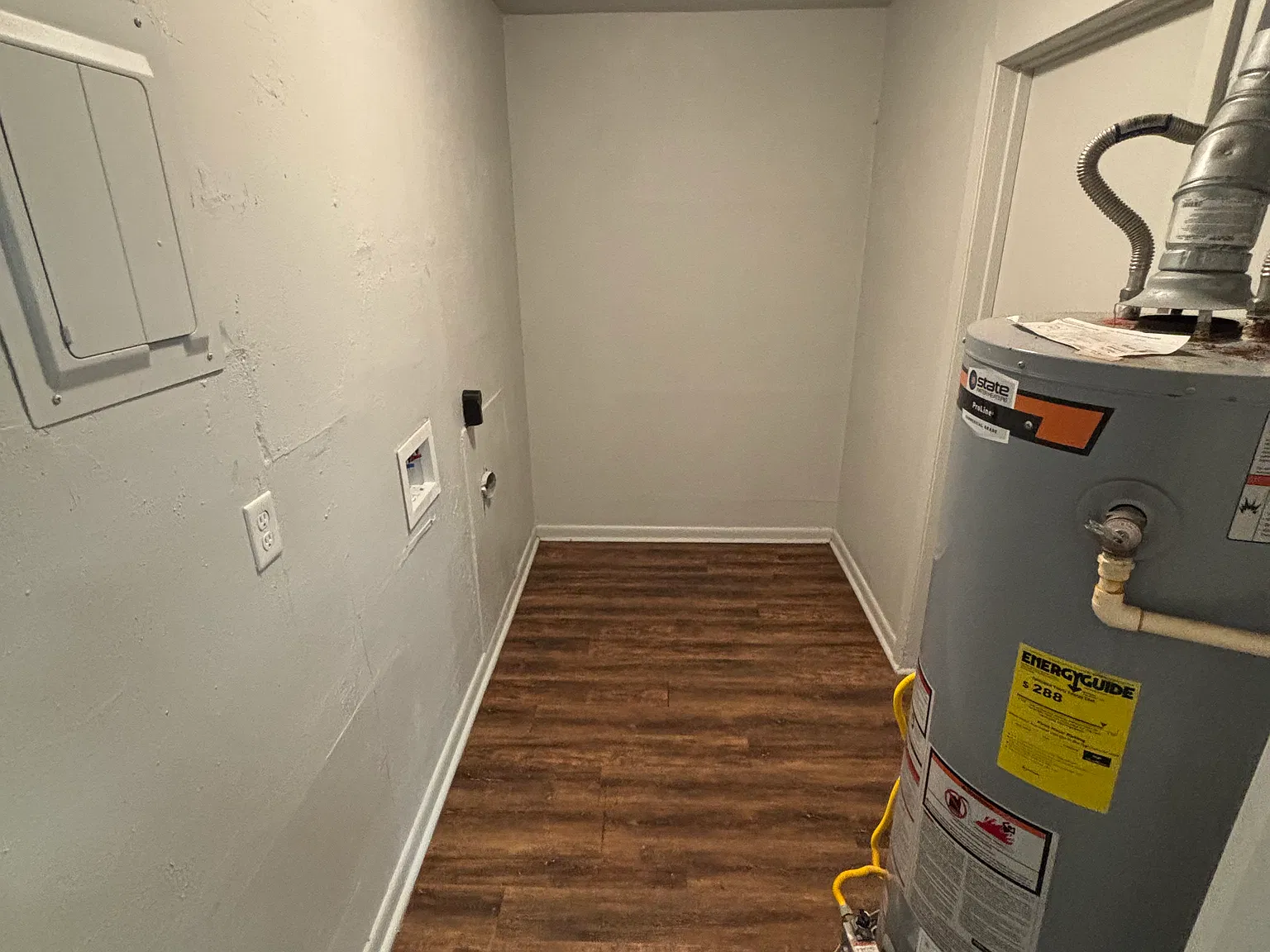 3 bed, 1084 sqft, $1,325 — Photo 4