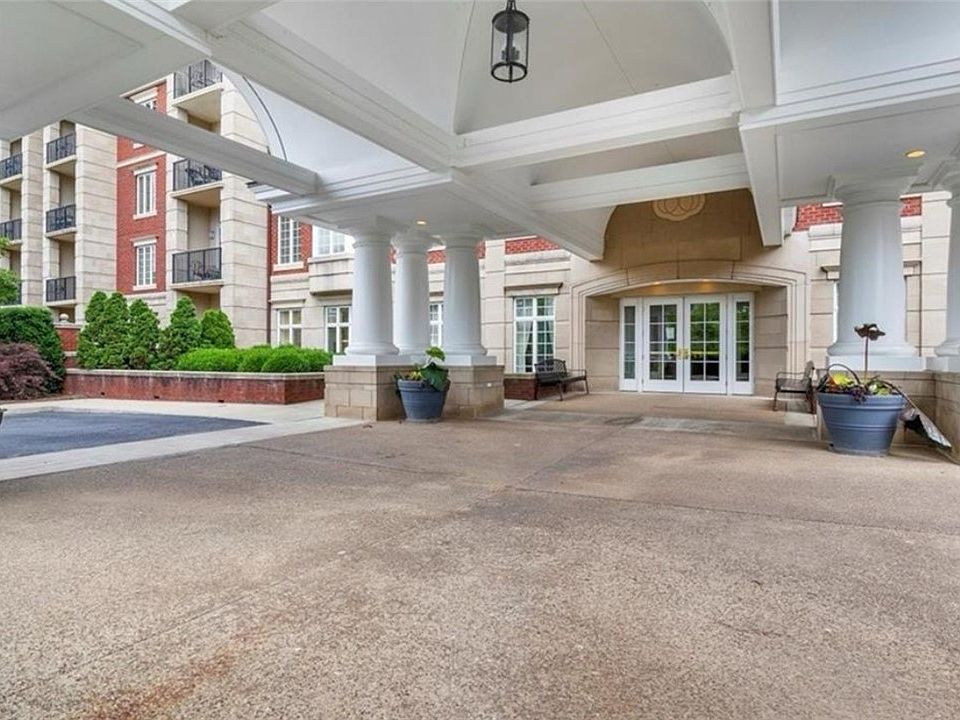 1st image of 100 Vista Cir APT 310
