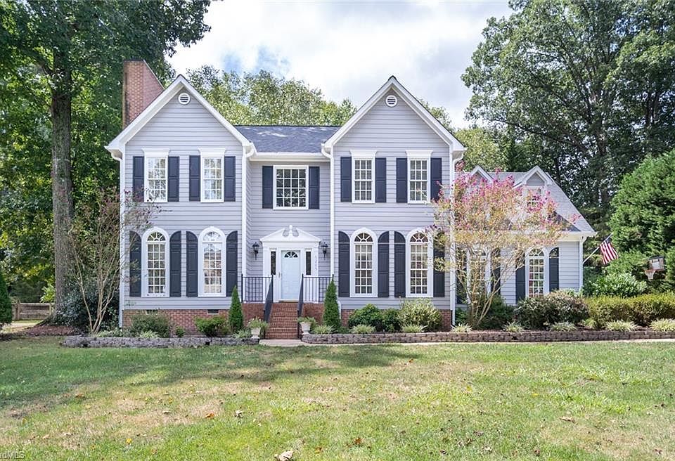 2nd image of 6205 Bay Hill Ct