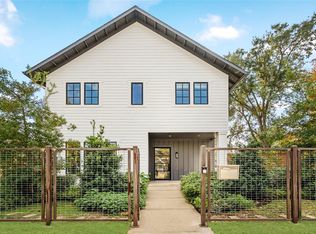 1136 Woodland St, Houston, TX 77009