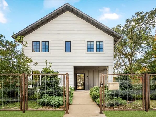 1136 Woodland St, Houston, TX 77009