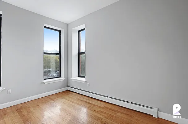 Rented by REZI | media 5