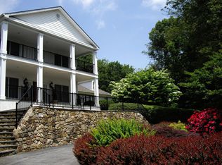 1107 Saint Matthews Rd, Chester Springs, PA 19425