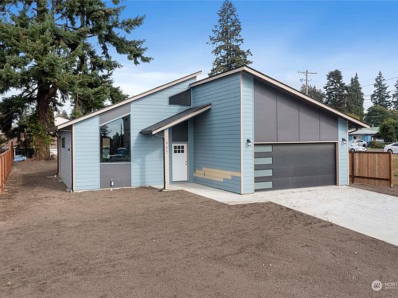3rd image of 905 104th Street Ct S