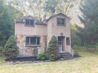 377 Wallace Run Rd, Beaver Falls, PA 15010