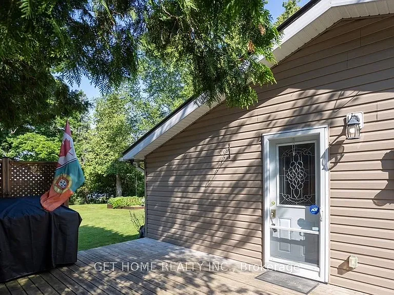 24 Hargrave Rd — Photo 17