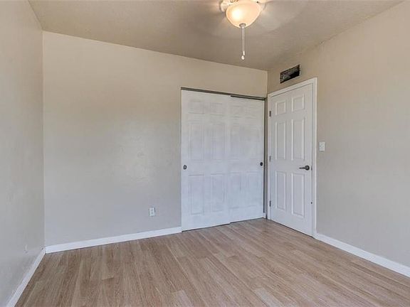 5th image of 3424 Guthrie St