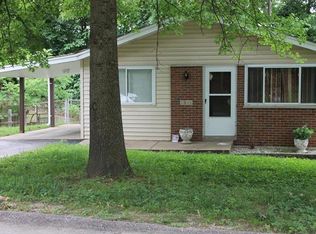 1811 Holiday Valley Dr, Arnold, MO 63010