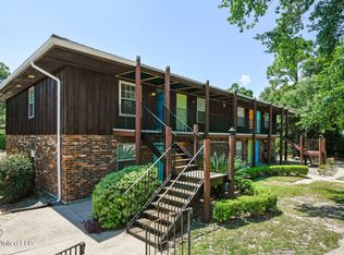 1550 E 2nd St #94, Pass Christian, MS 39571