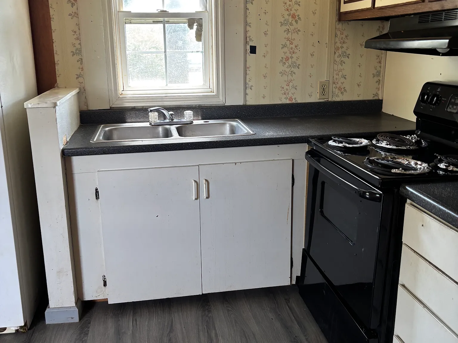 1 bed, 390 sqft, $1,020 — Photo 4