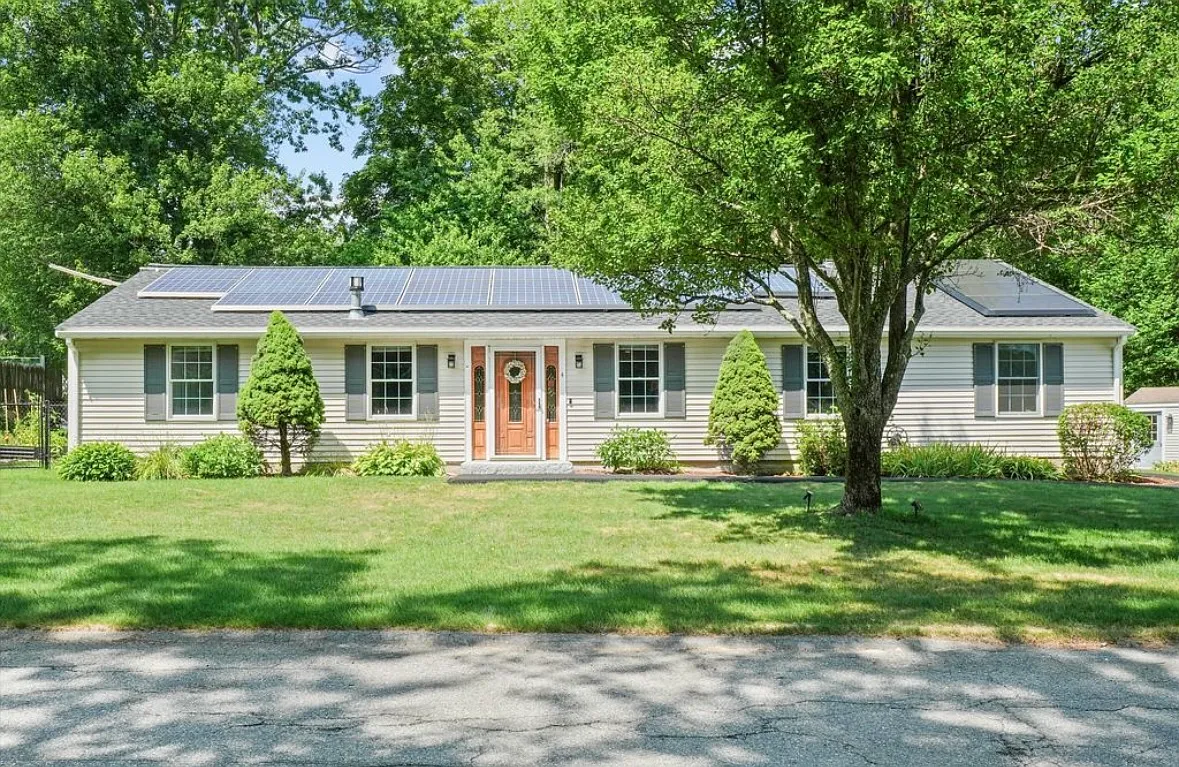 3 bed, 1608 sqft, $3,500 — Photo 1