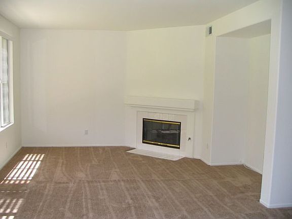 Spacious Family Room