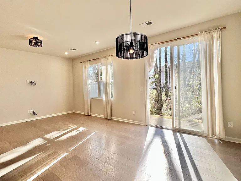 5348 Somerset Hill Ln — Photo 13