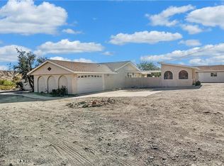 7027 Mesquite Springs Rd, Twentynine Palms, CA 92277