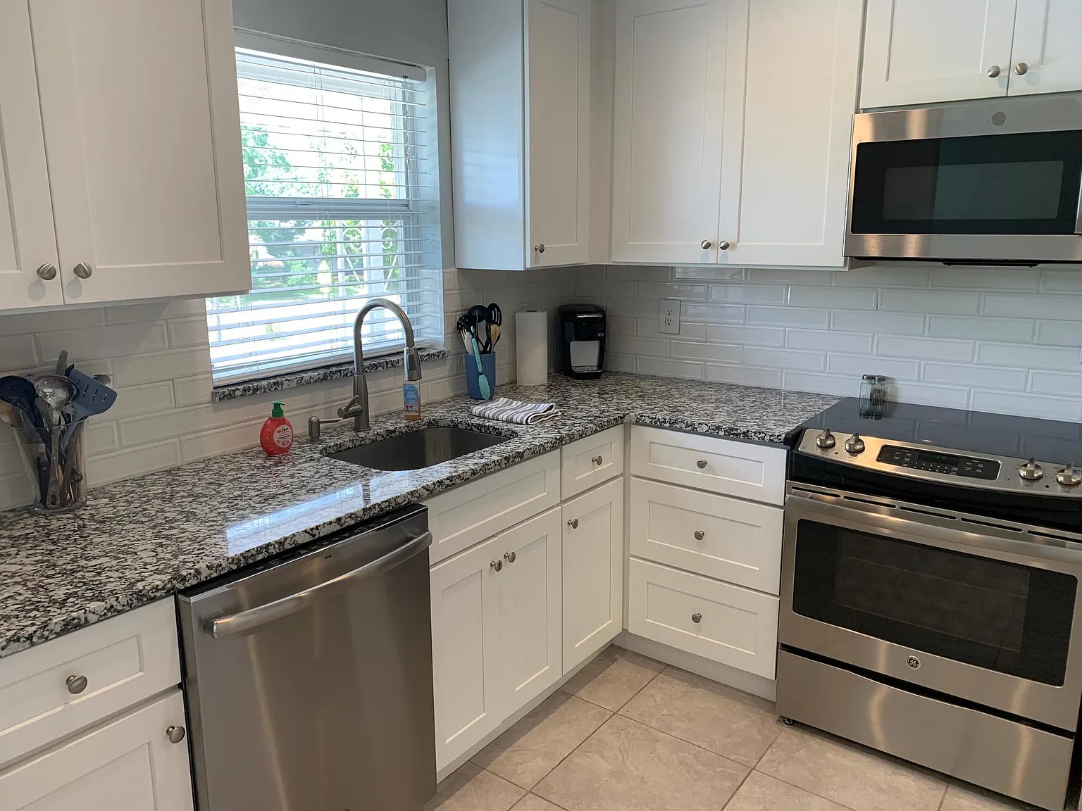 2 bed, 1225 sqft, $1,550 — Photo 3