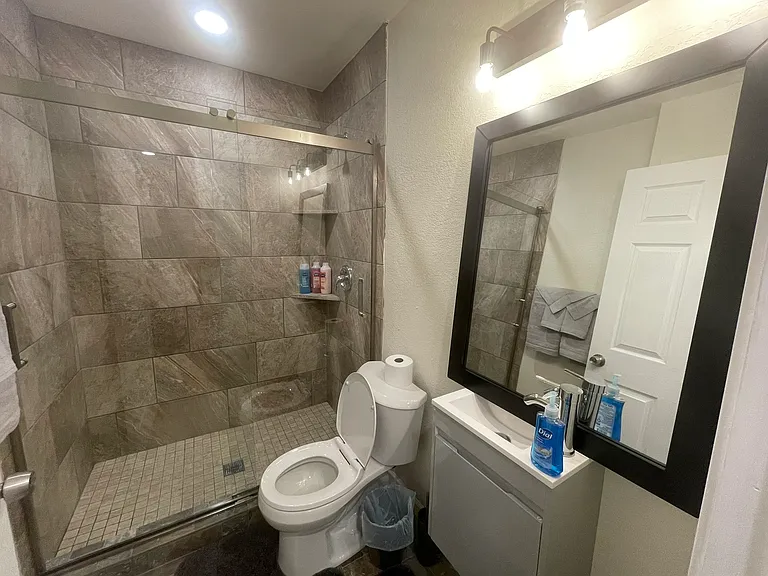 6807 Bender Dr — Photo 19