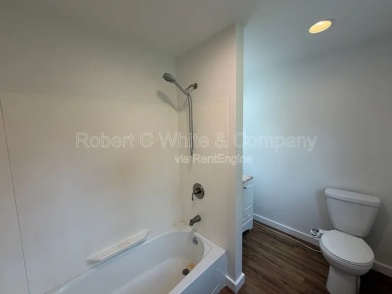 202 Main St — Photo 13