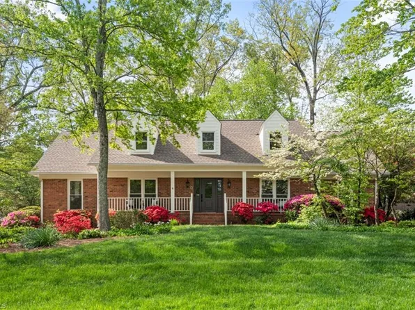 505 Hobbs Rd, Greensboro, NC 27403