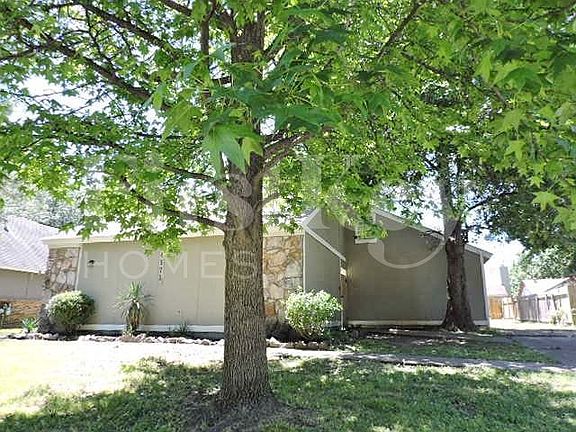 4th image of 4571 Blue Willow Rd
