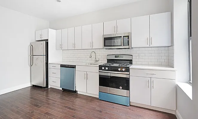 Rented by Compass | media 1