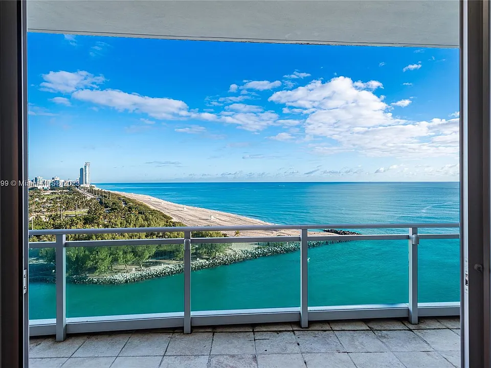 10295 Collins Ave #1217