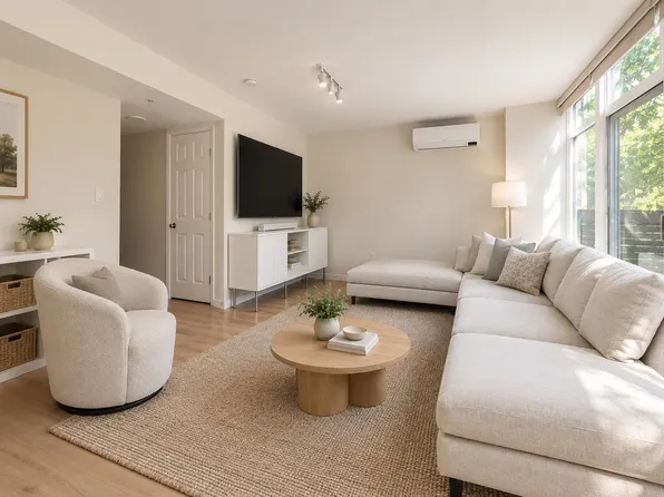 63 Keefer Pl #Townhouse 3, Vancouver, BC V6B 6N6