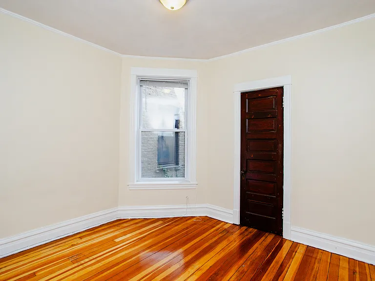 1315 W Foster Ave #1 — Photo 11