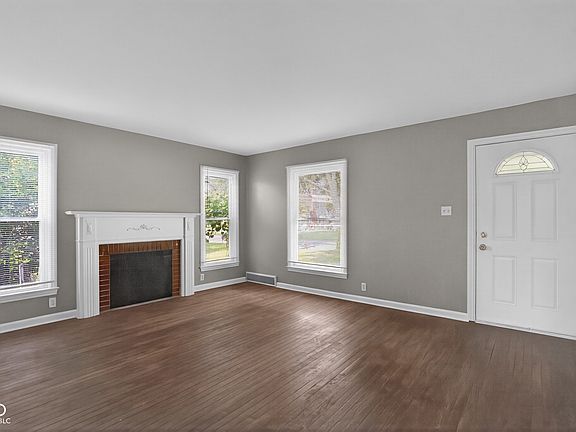 5th image of 3643 N Lesley Ave