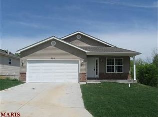 9210 Pevely Xing, Pevely, MO