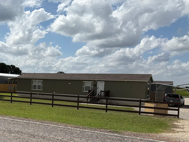 4145 FM 3326 E — Photo 1