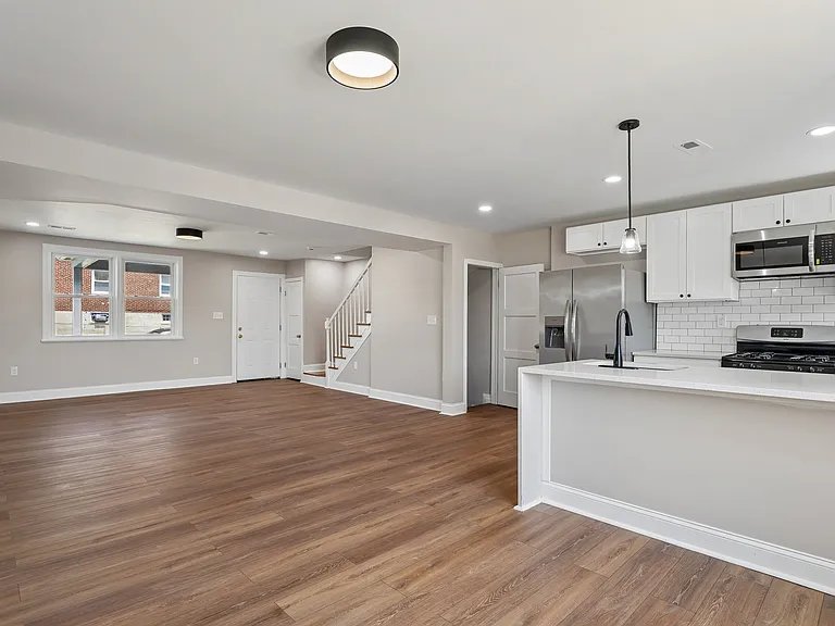 3111 Hanlon Ave — Photo 9