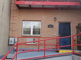 17 Raleigh Pl #2, Brooklyn, NY 11226